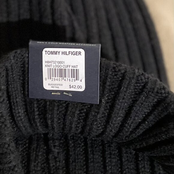 Tommy Hilfiger Knit Logo Cuff Beanie Hat  NWT! - Picture 4 of 5